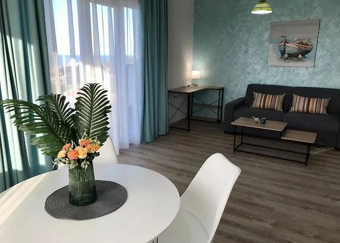 Panorama Apartment *