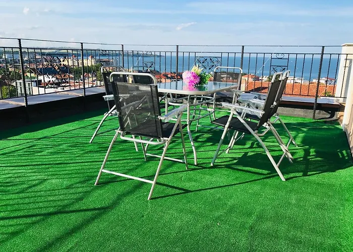 Panorama Apartment *